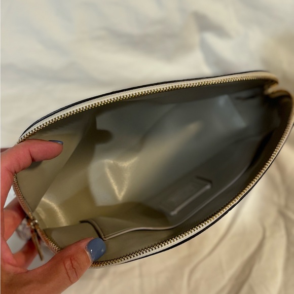 Coach floral makeup bag or clutch - Picture 3 of 3